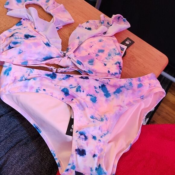 No Boundaries Junior's Large Tie Front Triangle Bikini Swim Suit Set - New - Picture 3 of 8